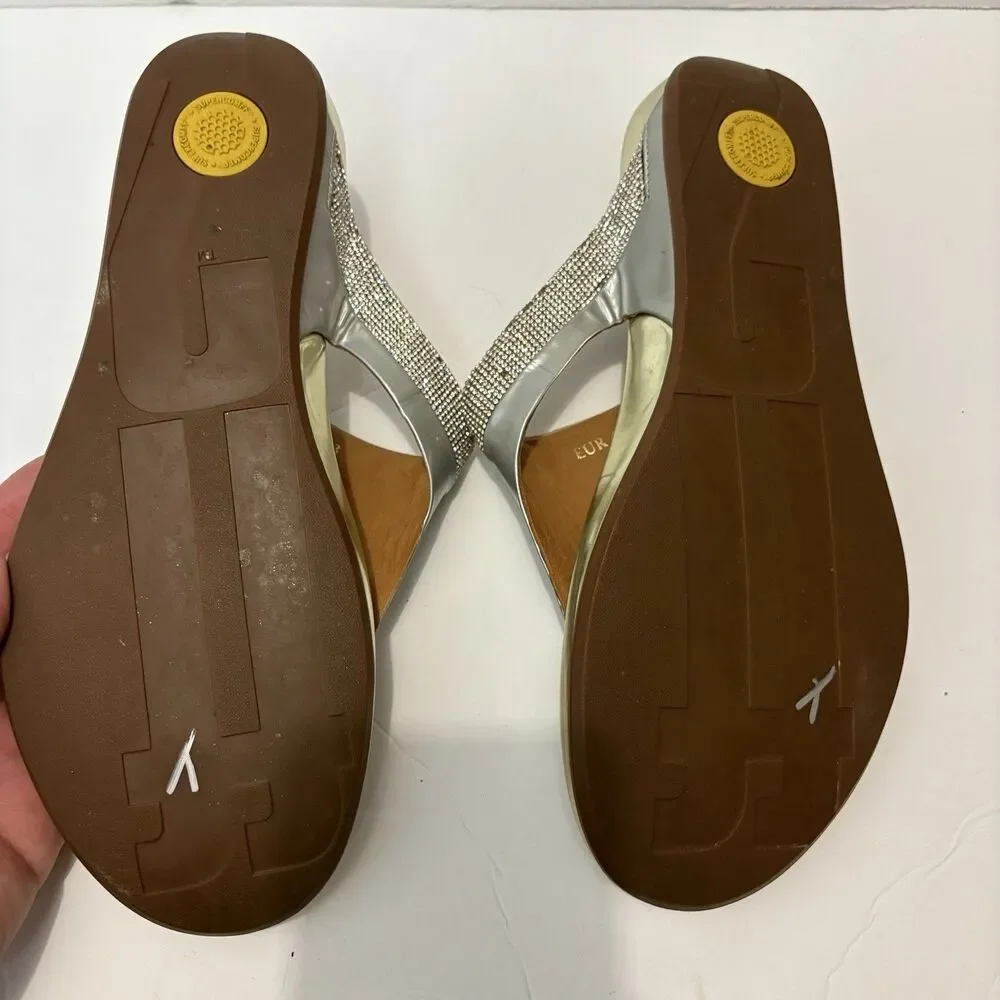 FitFlop Banda Micro-Crystal Sandals Silver Gold Wedge Women’s Size 11 Comfort